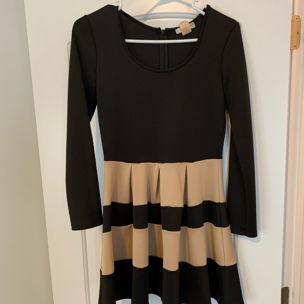 Mini dress - size large.